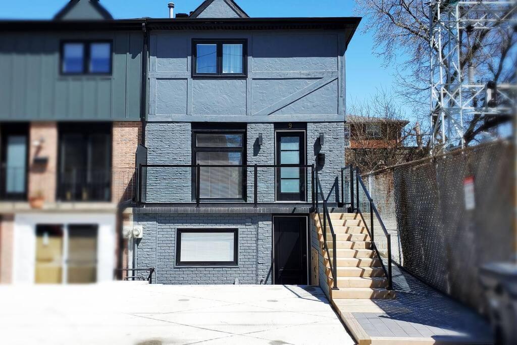 Renovated Guest Suite Near The Lake & High Park In Toronto! Exteriér fotografie