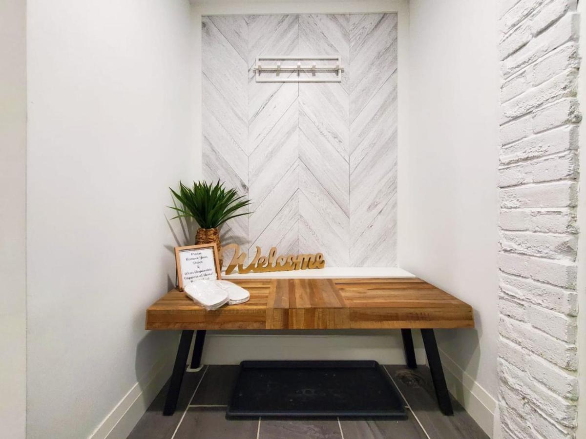 Renovated Guest Suite Near The Lake & High Park In Toronto! Exteriér fotografie